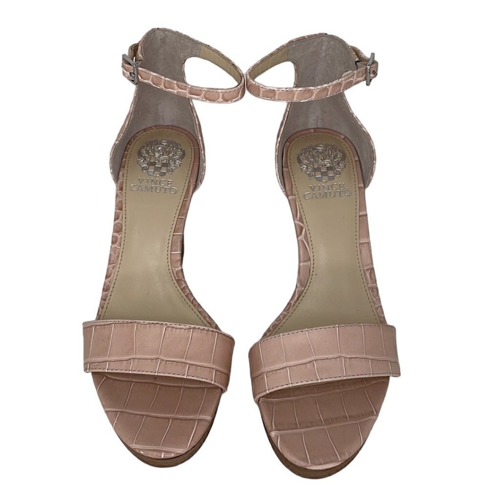 Vince Camuto Croc Embossed Pink Sathina Heels Size 8